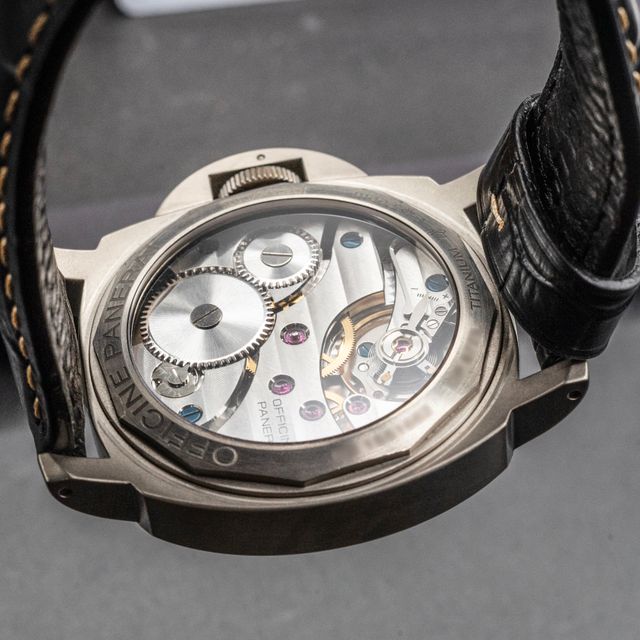 Panerai Luminor Base PAM00176 Image 4